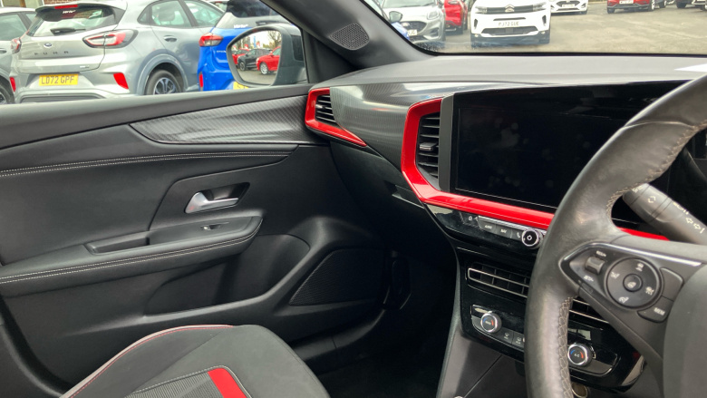 Vauxhall Mokka 100kW SRi Premium 50kWh 5dr Auto Electric Hatchback